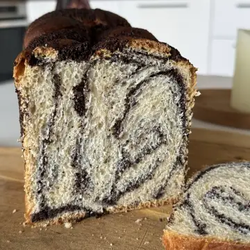 Poppy seed babka photo 2