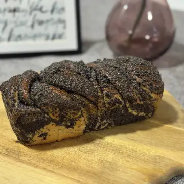 Poppy seed babka photo 5