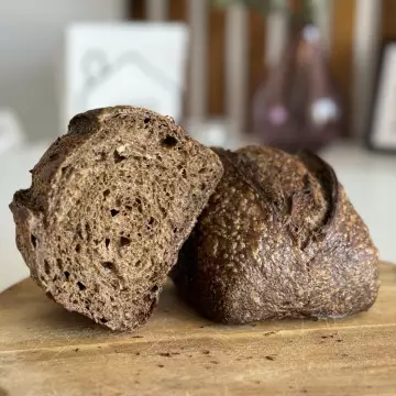 Scalded Wheat Bread with Red Malt photo 4