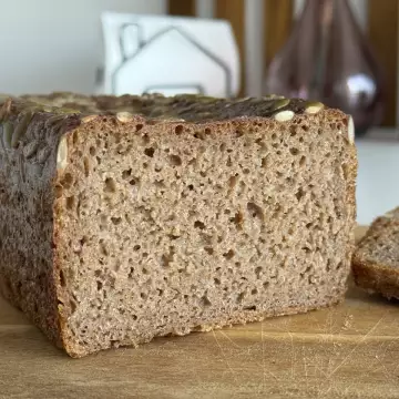 Big Photo of Ukrainian rye-wheat bread